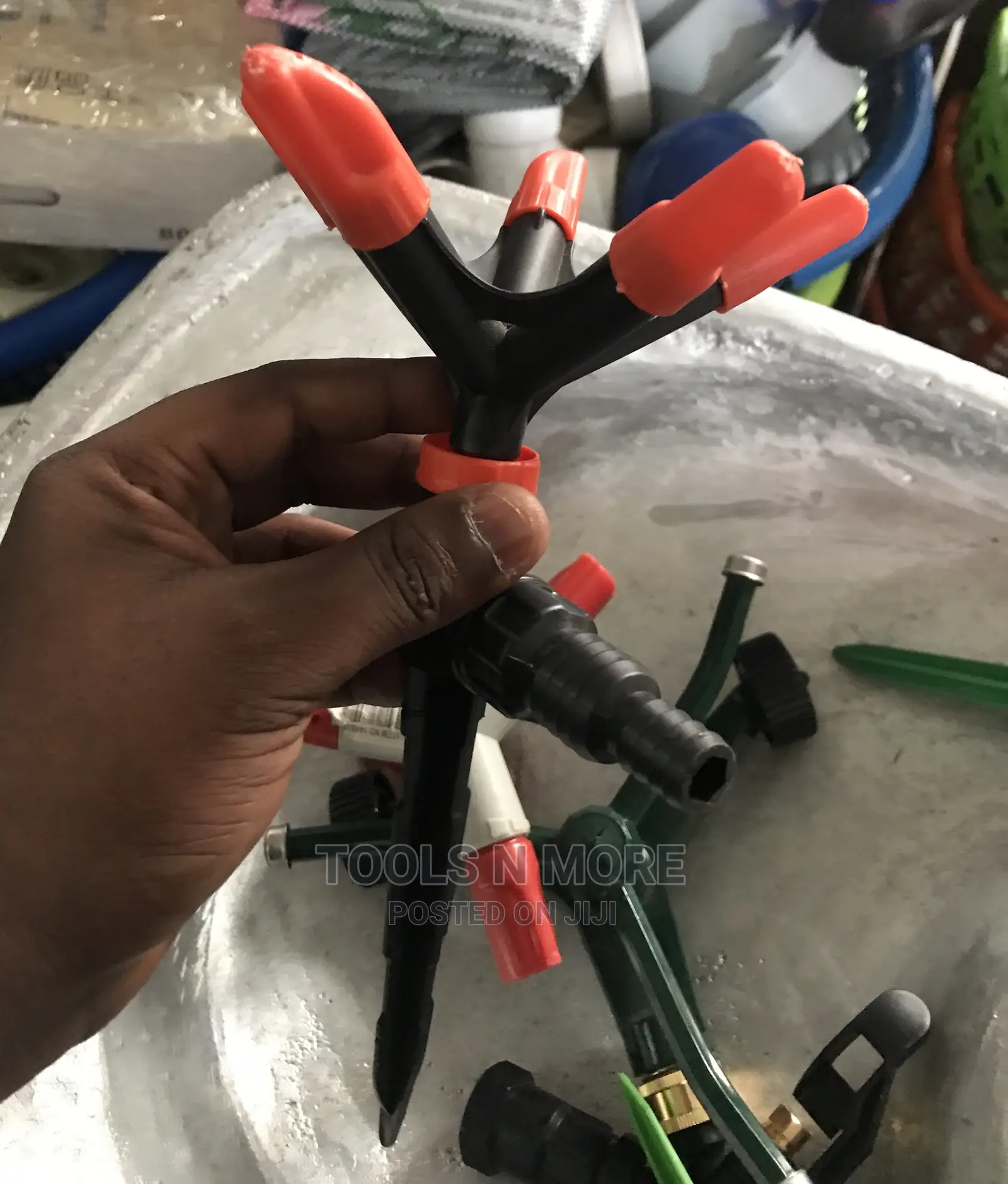 SHIND 5-Nozzle Sprinkler