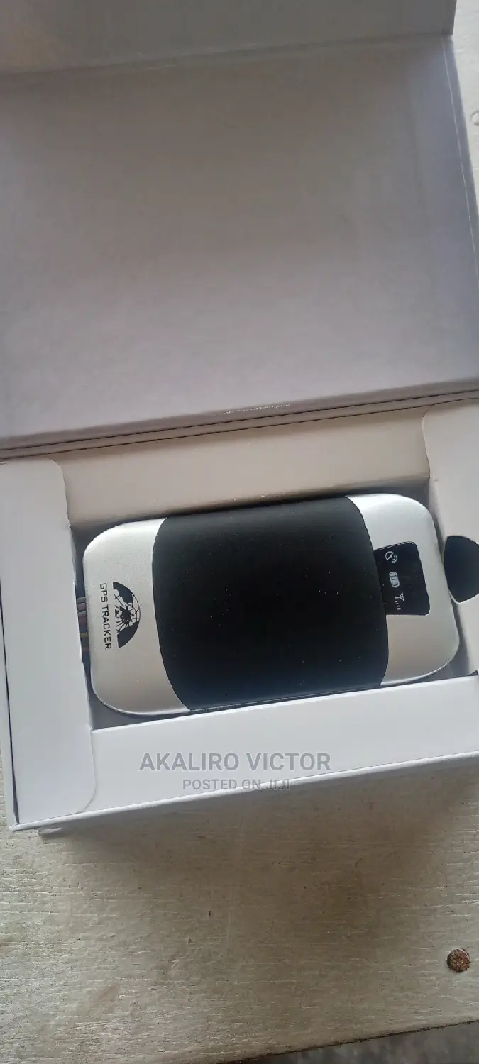 GSM /GPRS/GPS Tracker