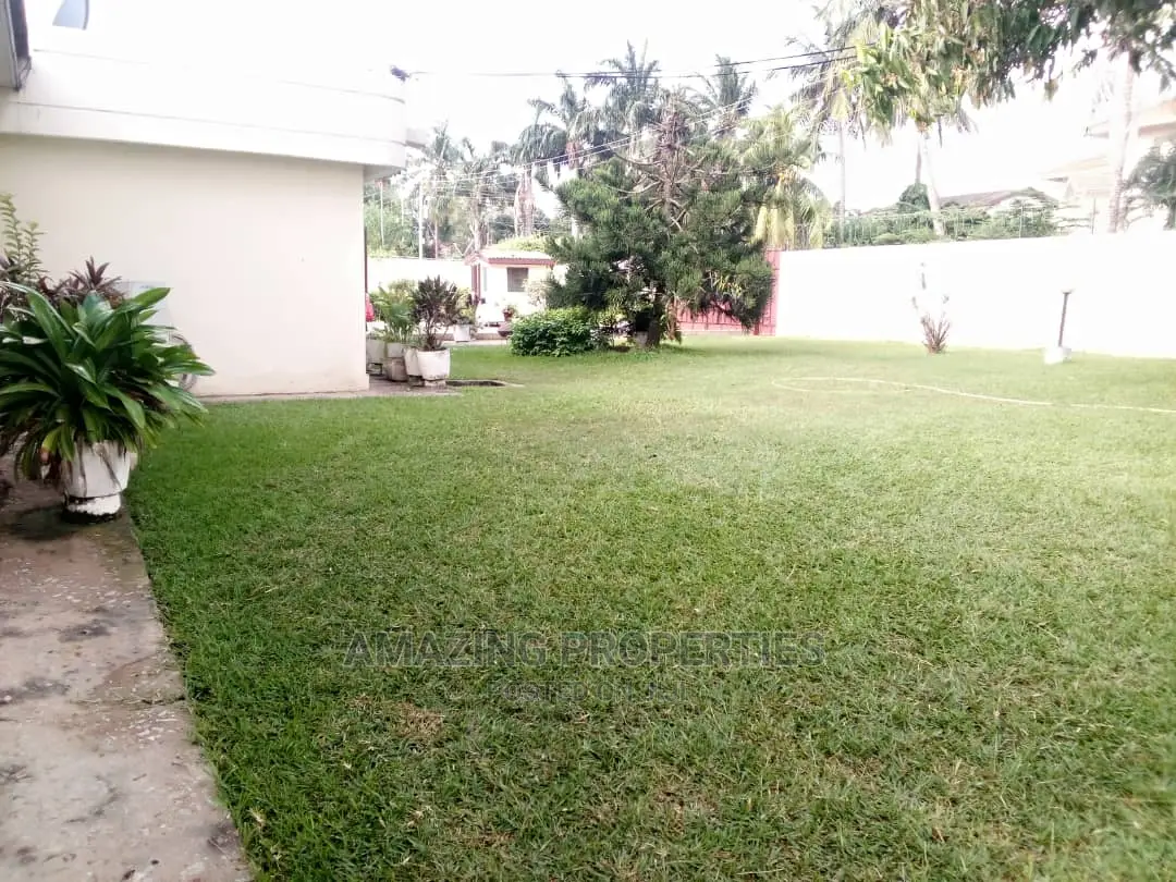 0.45-acre Roadside Land  For Sale At Ringway Estate.