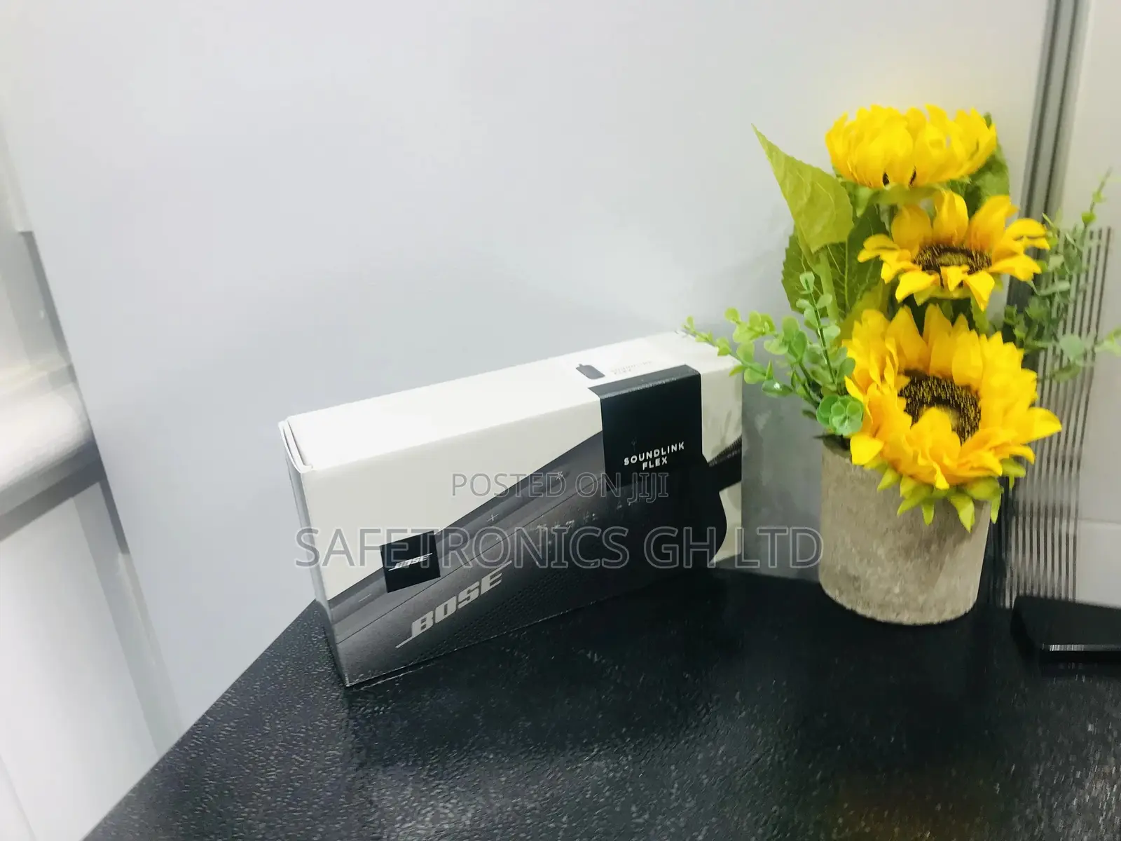 Affordable Bose Soundlink Flex Bluetooth Soundbar Wireless