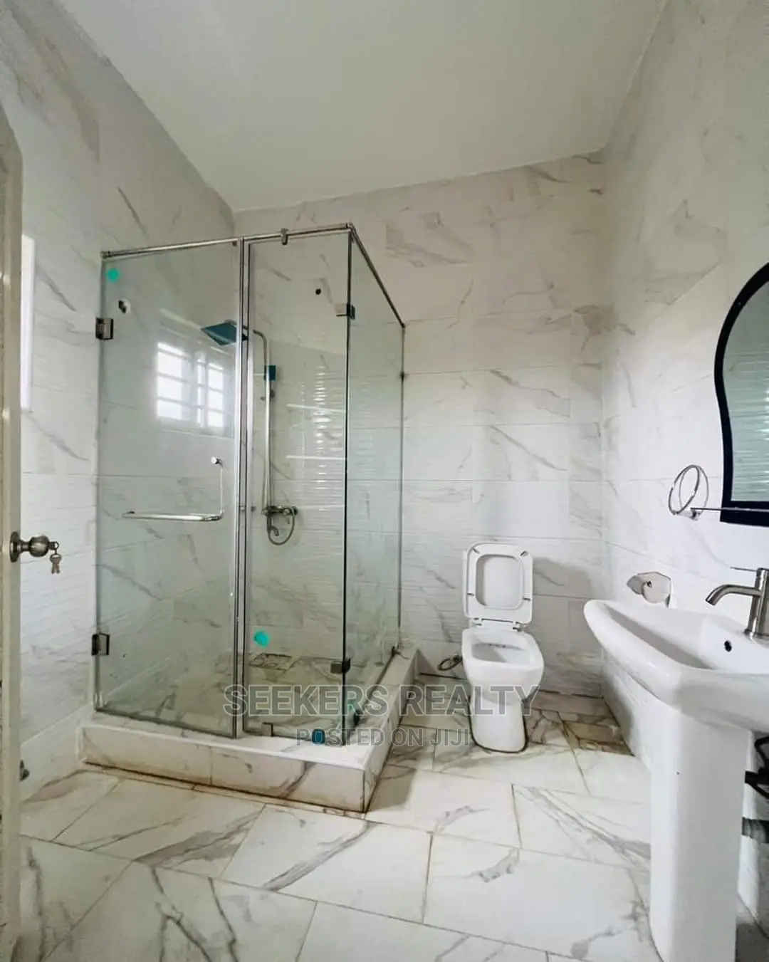 4bdrm House in Seekers Realty, East Legon for sale
