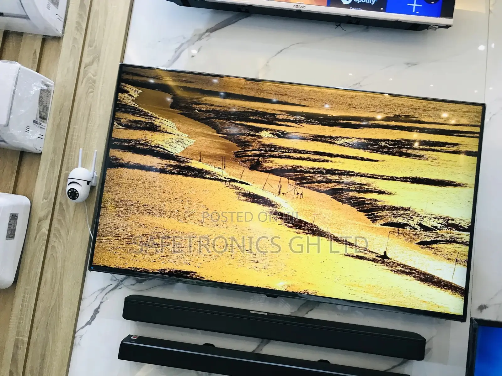 Samsung 43 Inches Glossy UHD Cu71 Led