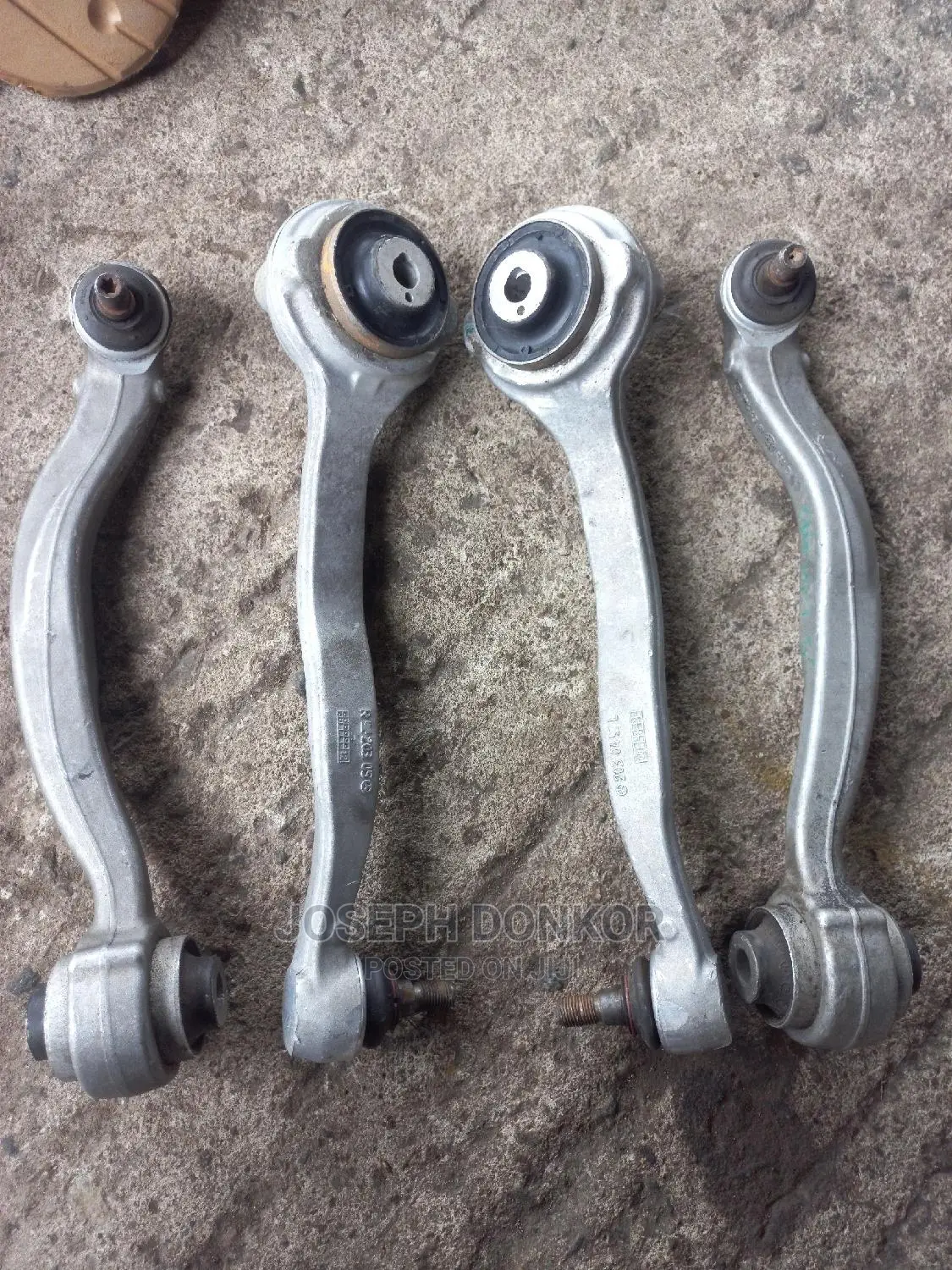 W204 C250 2011,2012,2013,2014 Lower Arm Set