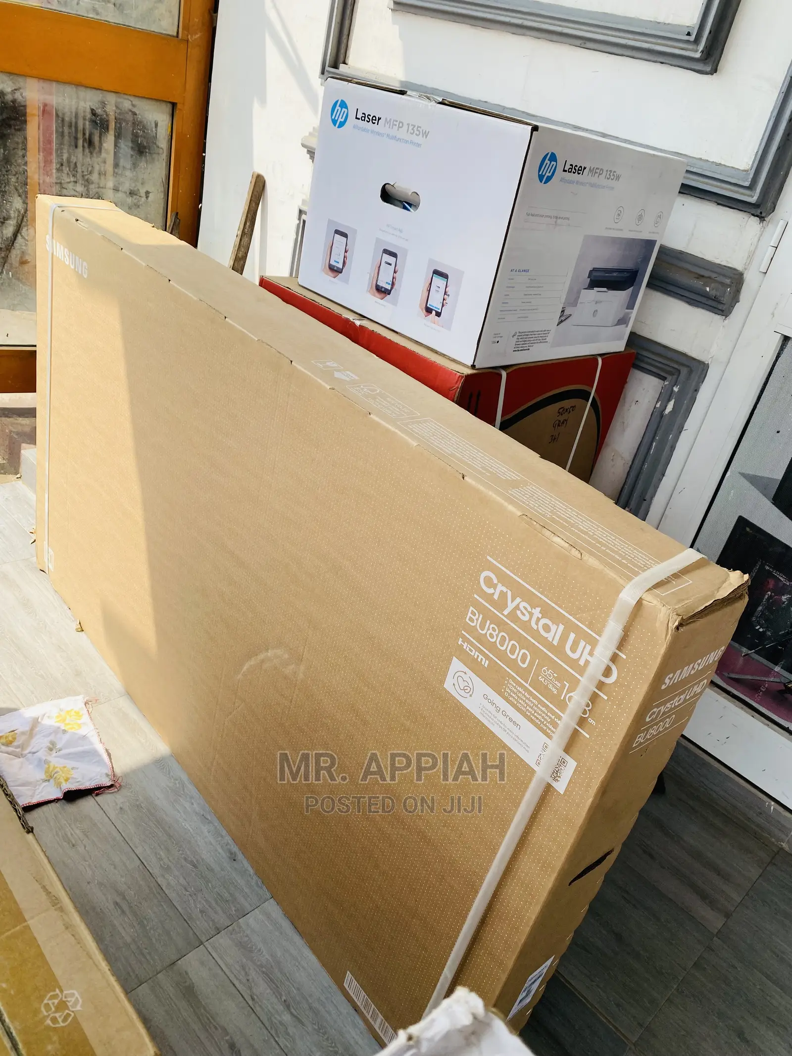 Elegant Black Samsung(65AU7092)65” Crystal Uhd Led Tv 