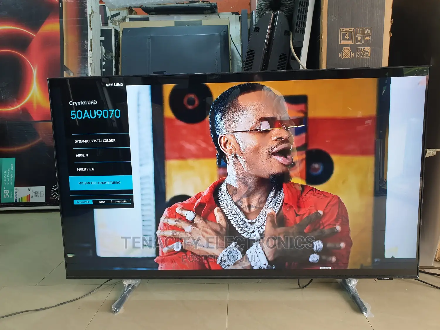 New Airslim 50"Samsung Crystal Uhd HDR Smart Satellite