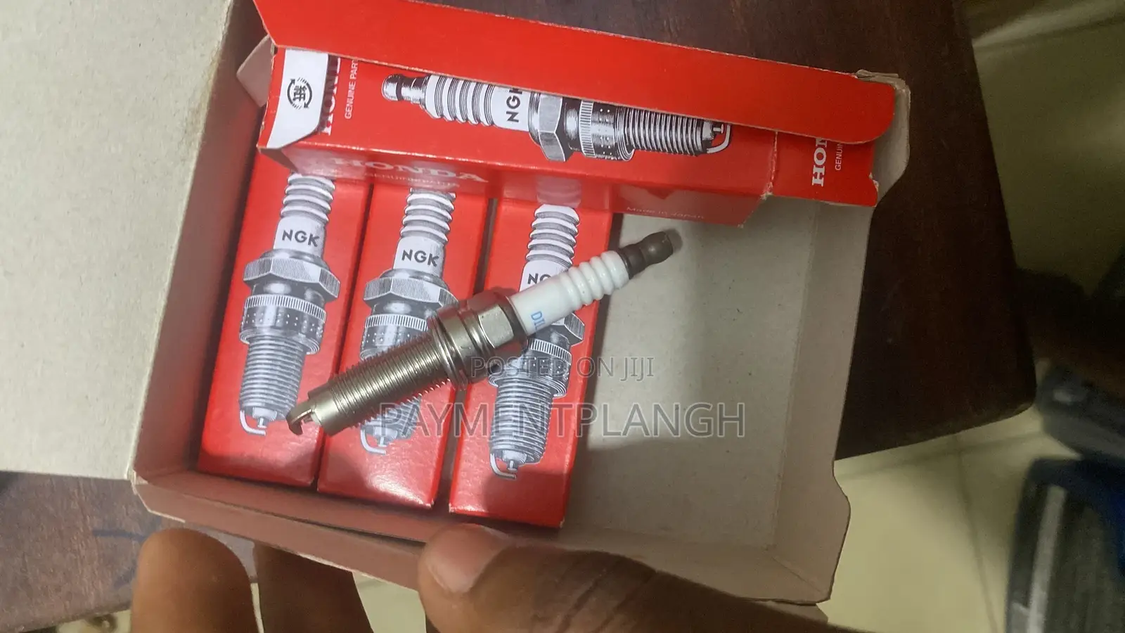 Original Honda Plugs