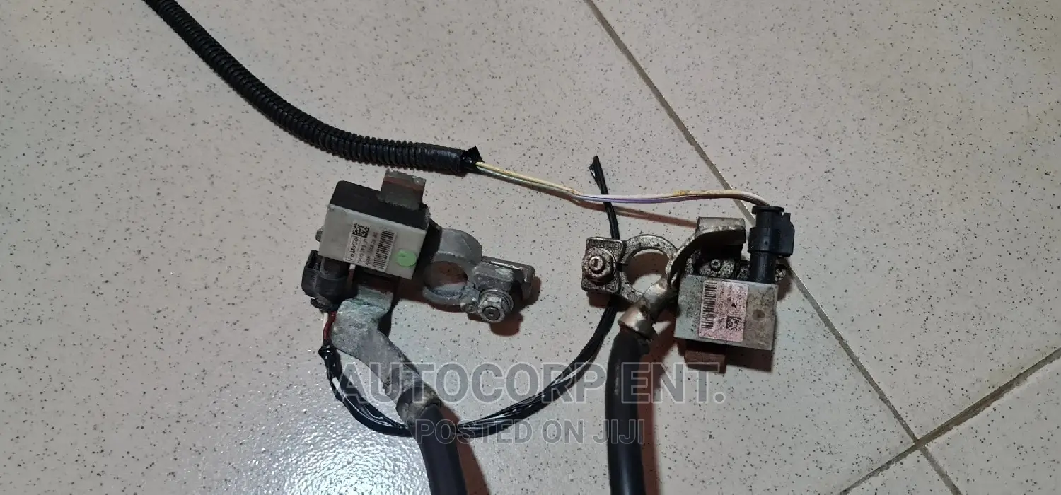 2013-2016 Ford Focus / Escape Neg. Battery Terminal