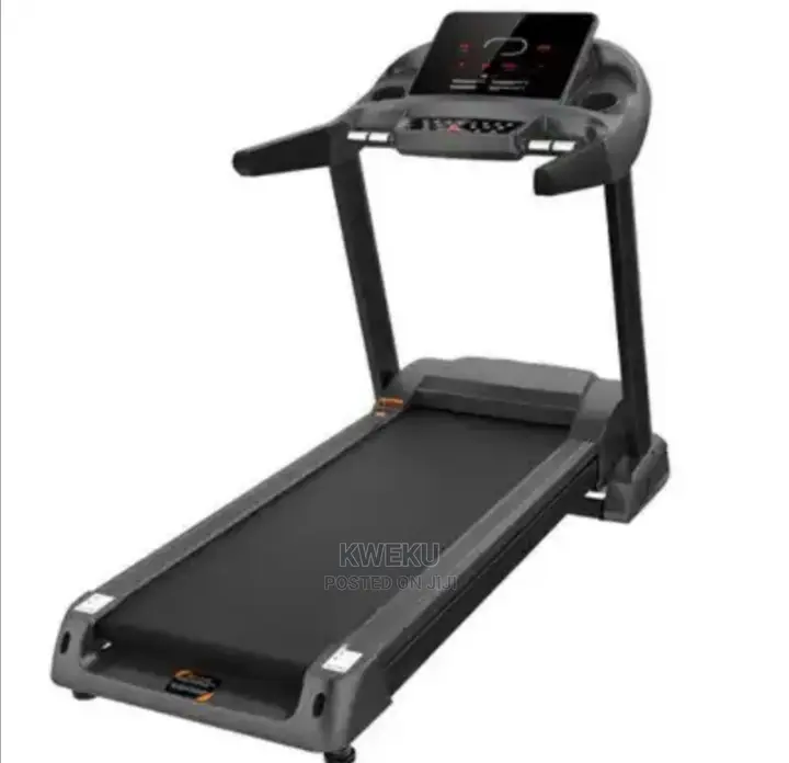 Semi Commercial Treadmill Q6