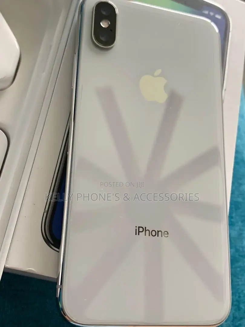 New Apple iPhone XS Max 256 GB Black