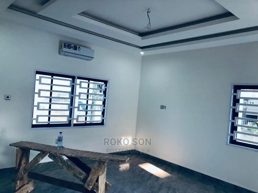 4bdrm Duplex in Dr Roko, East Legon for sale