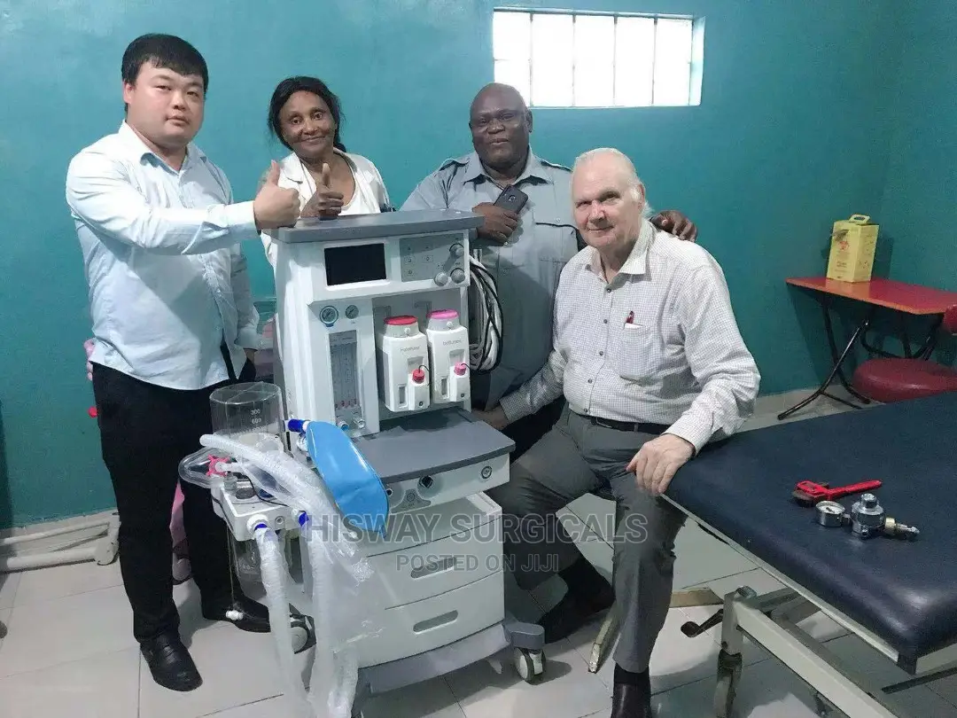 Anaesthesia Machine With Two Vaporizers