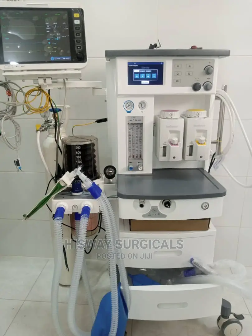 Anaesthesia Machine With Two Vaporizers