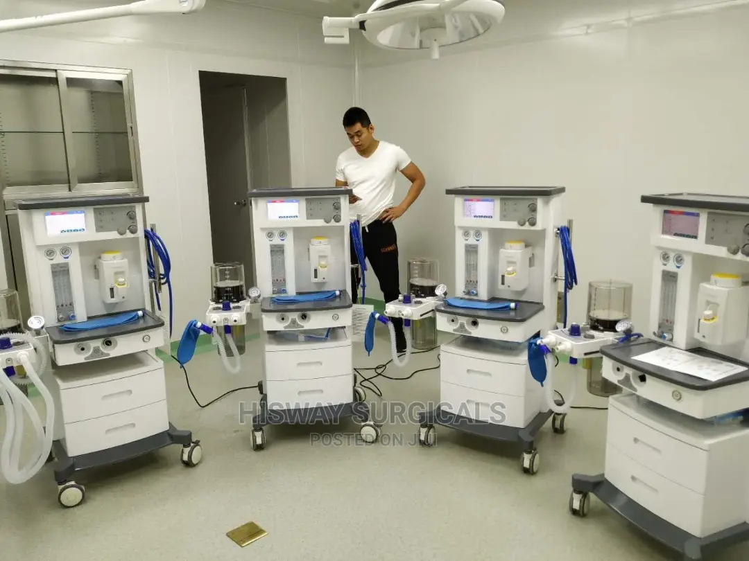 Anaesthesia Machine With Two Vaporizers