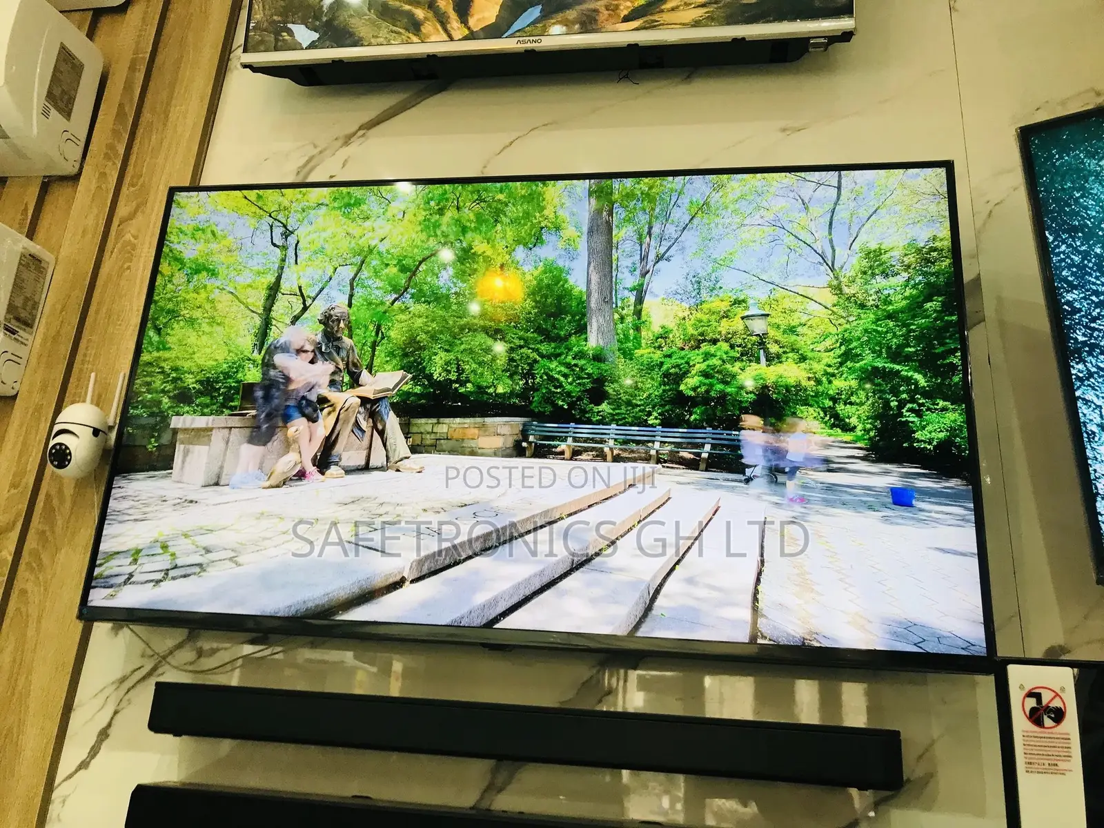 Elegant Design LG Nano75 75 Inches Glossy LED Tv