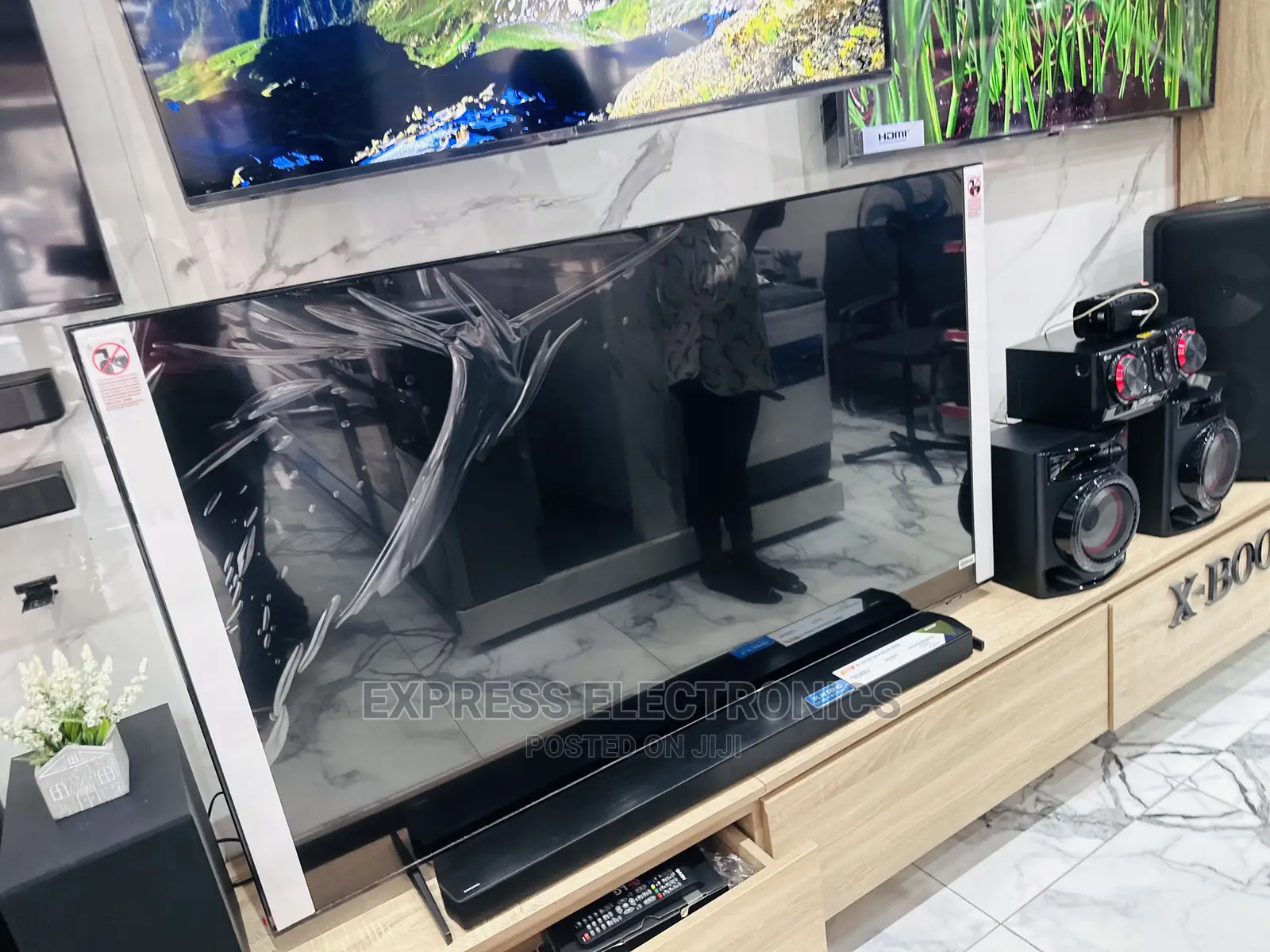 Experience Clear View Lg Tv UHD Smart 65”Up77 Best Buy