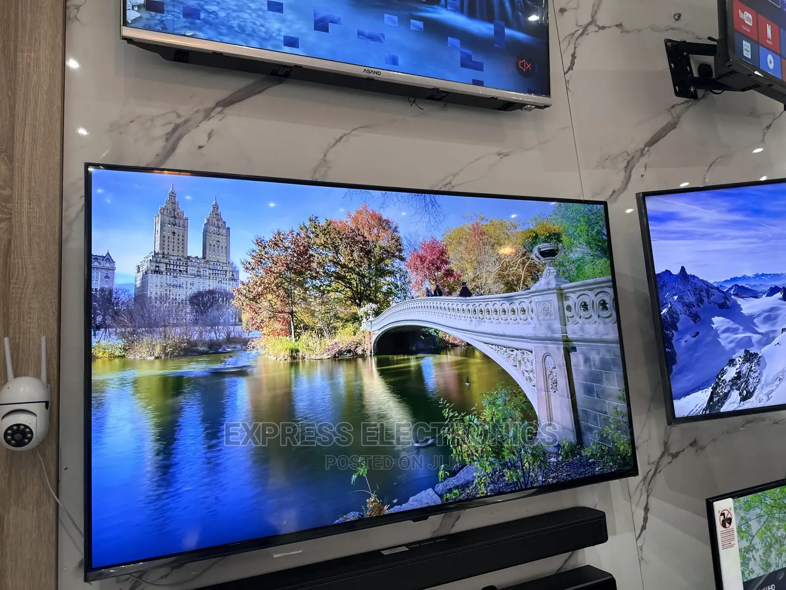 55”Uq80 UHD Smart Screen Glossy Lg Slim and Black Screen