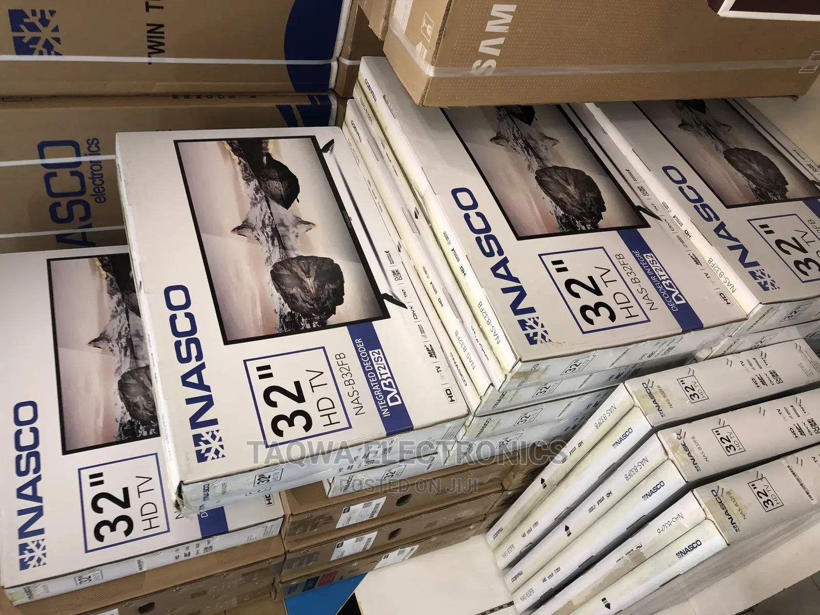Digital Satellite Nasco 32 Inch TV
