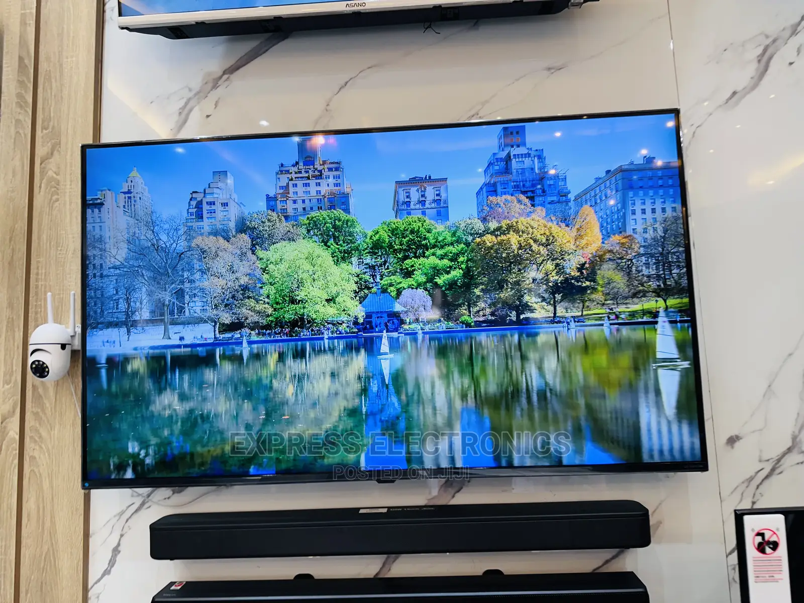 Crisper Dialogue UHD Smart Samsung 50”Au7022 Tv
