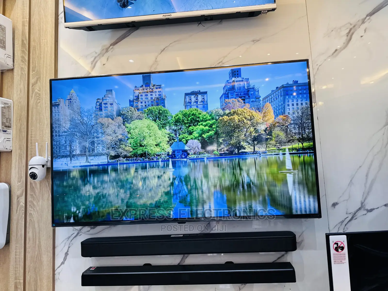 Samsung UHD Smart50”Cu7172 Tv  Crisper Dialogue