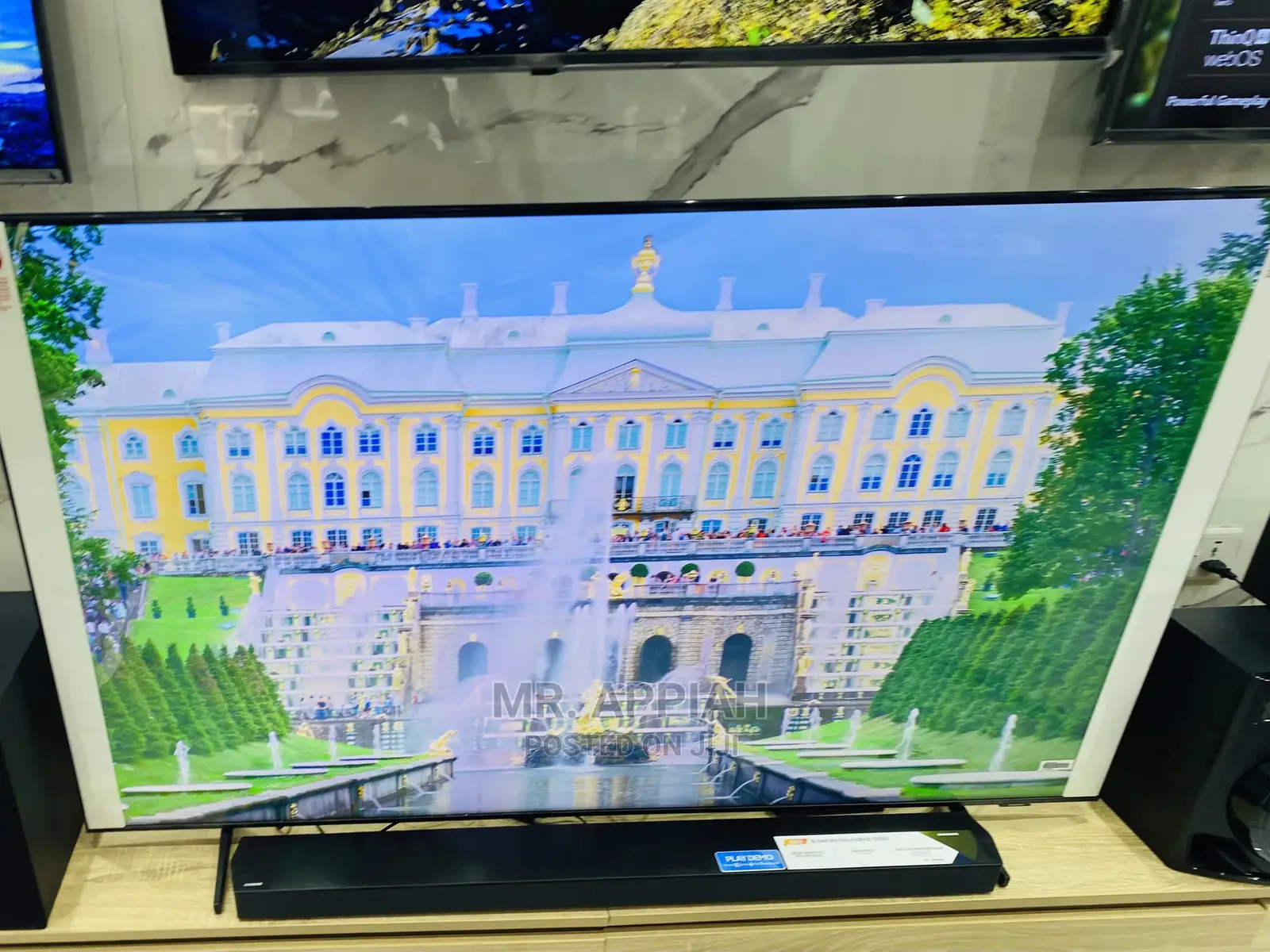 Brand  New Samsung 60 Inch(60AU7172)Crystal Uhd Tv 
