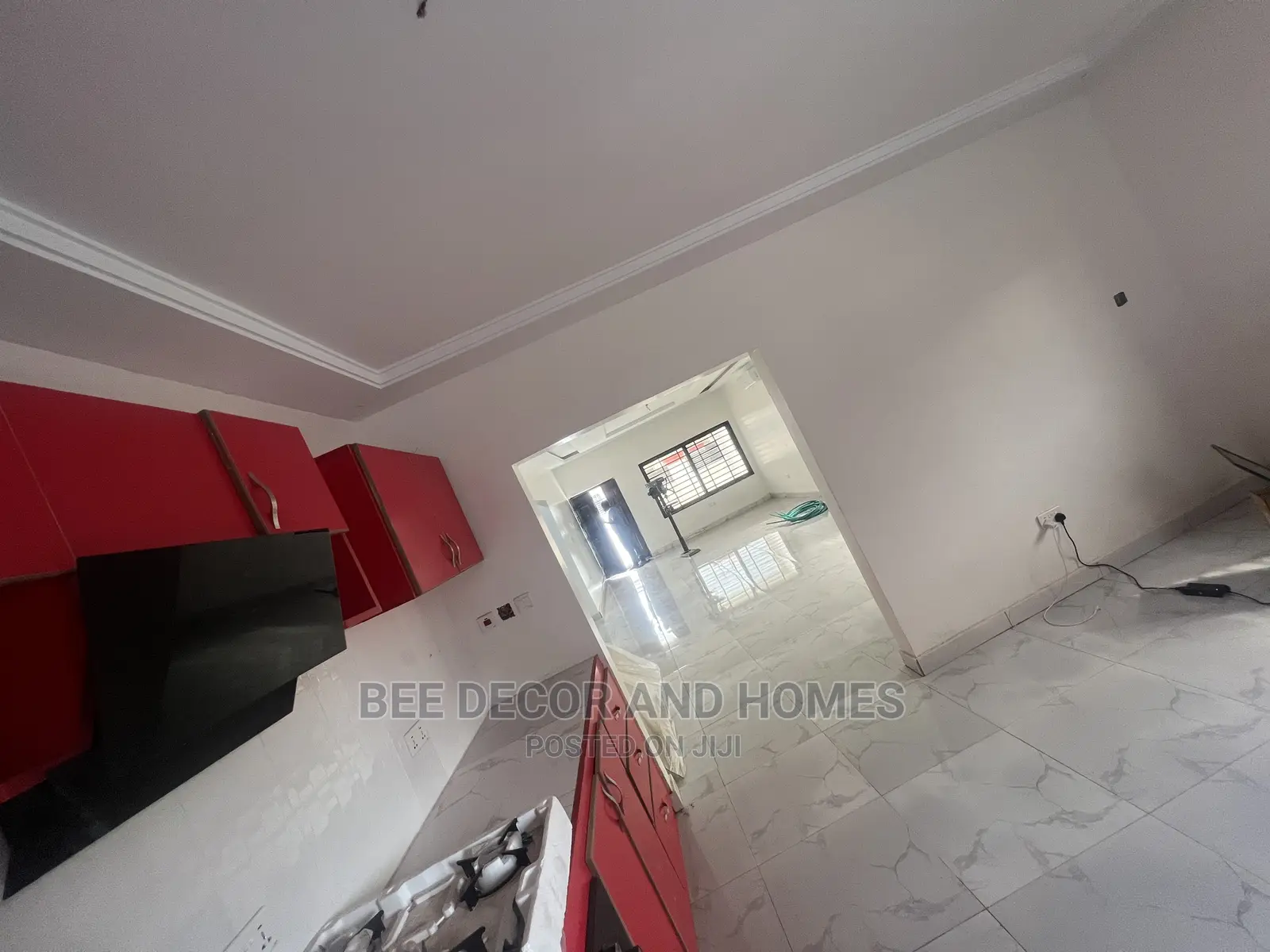 3bdrm House in Bee Decor And Homes, Adenta for sale