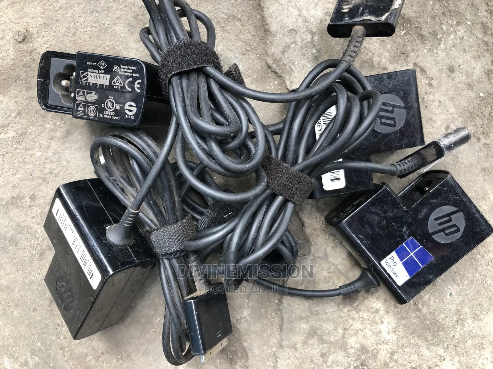 Hp Tablet/ Laptop Ac Power Adapter,9v~~1.1A