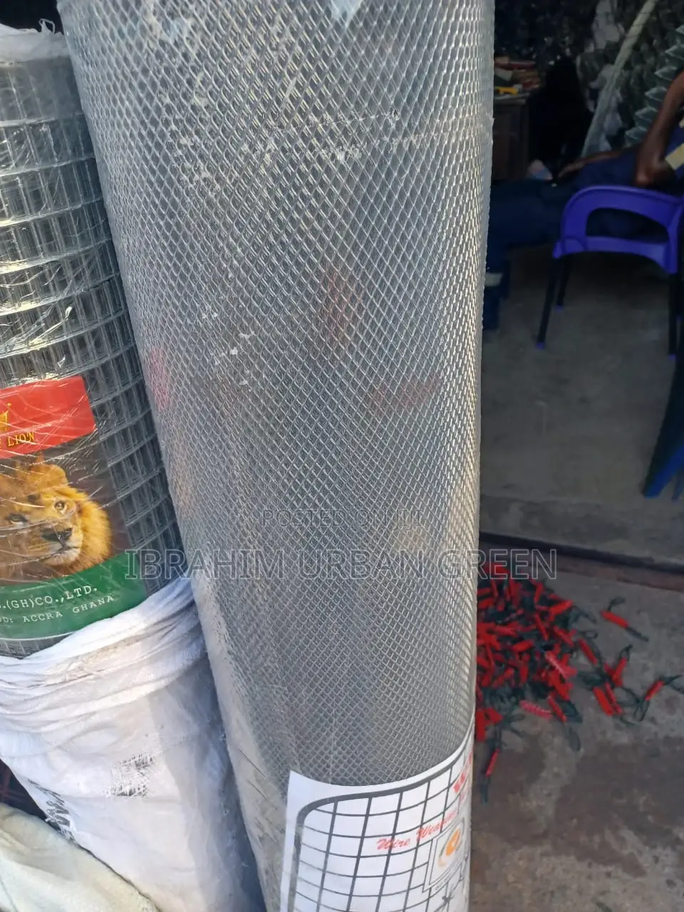 Expenderble Mesh 4 Feet