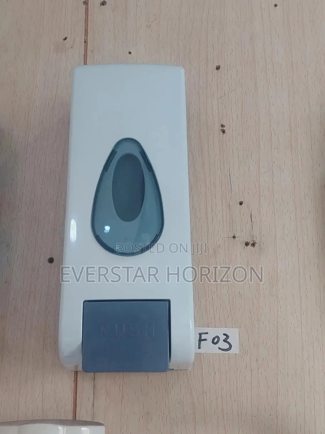 Liquid Dispenser 600ML