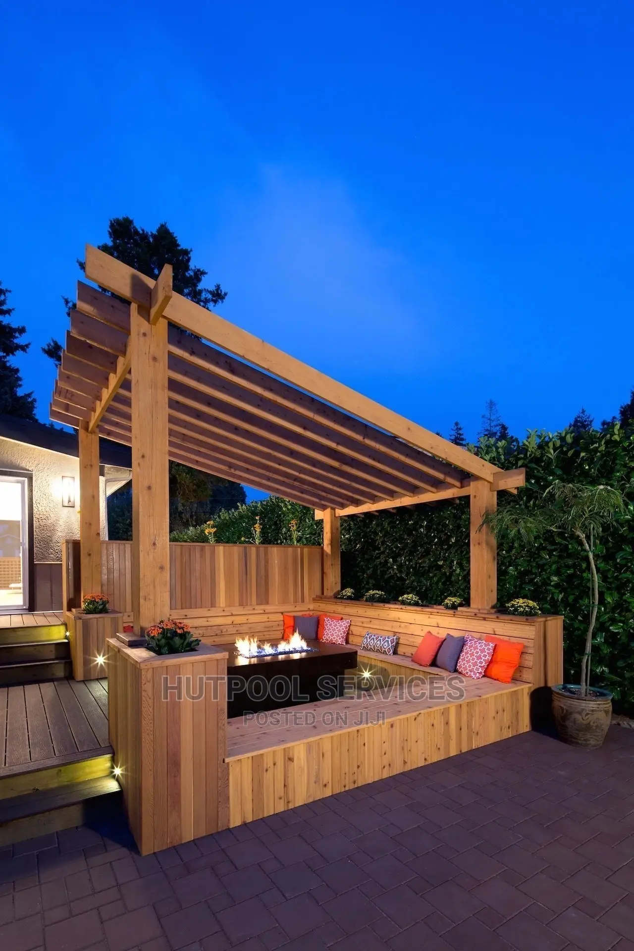 Executive Pergola 31
