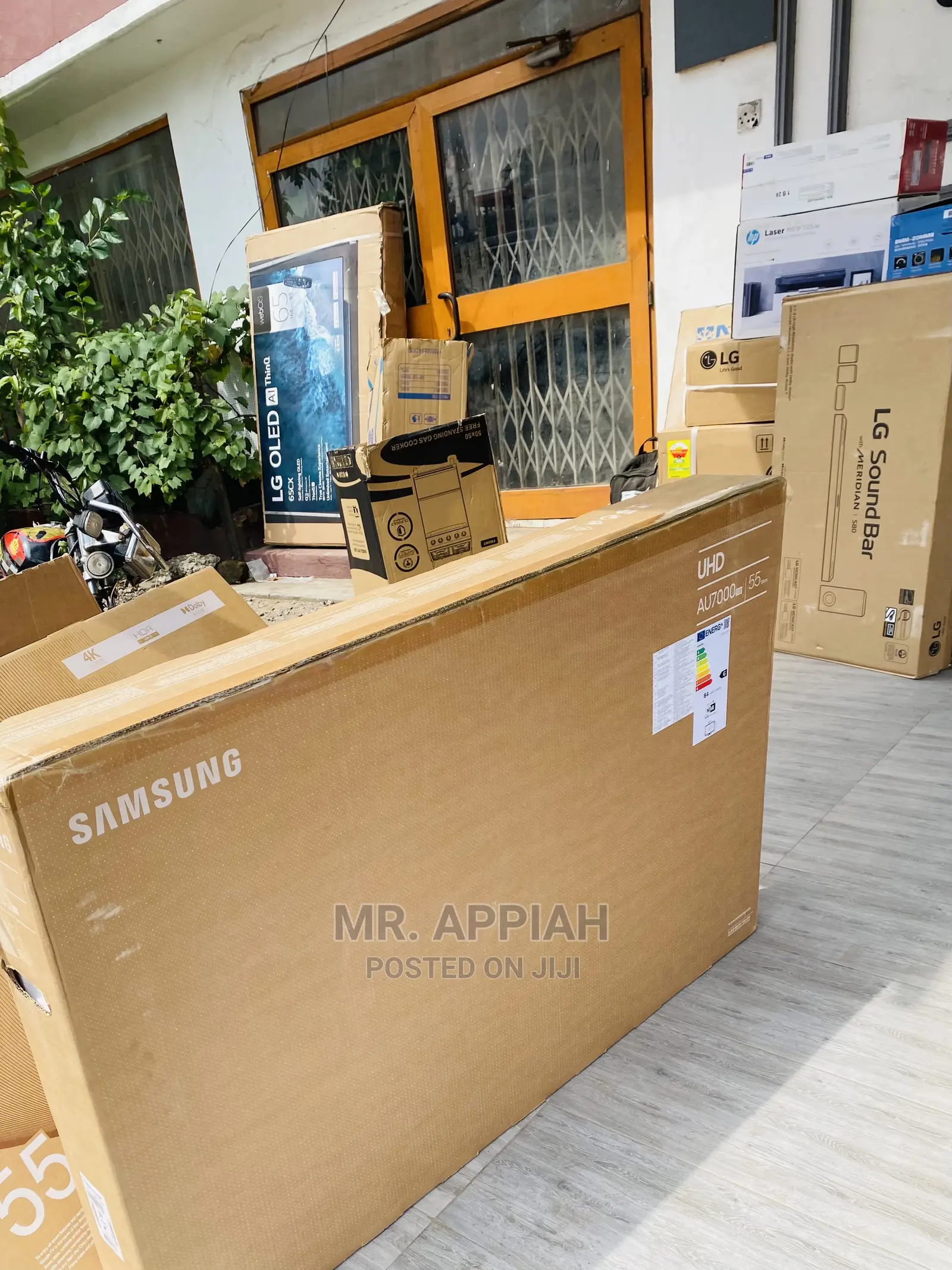 High Quality Samsung(Ua55au7000)55” Black Ultra Hd Tv