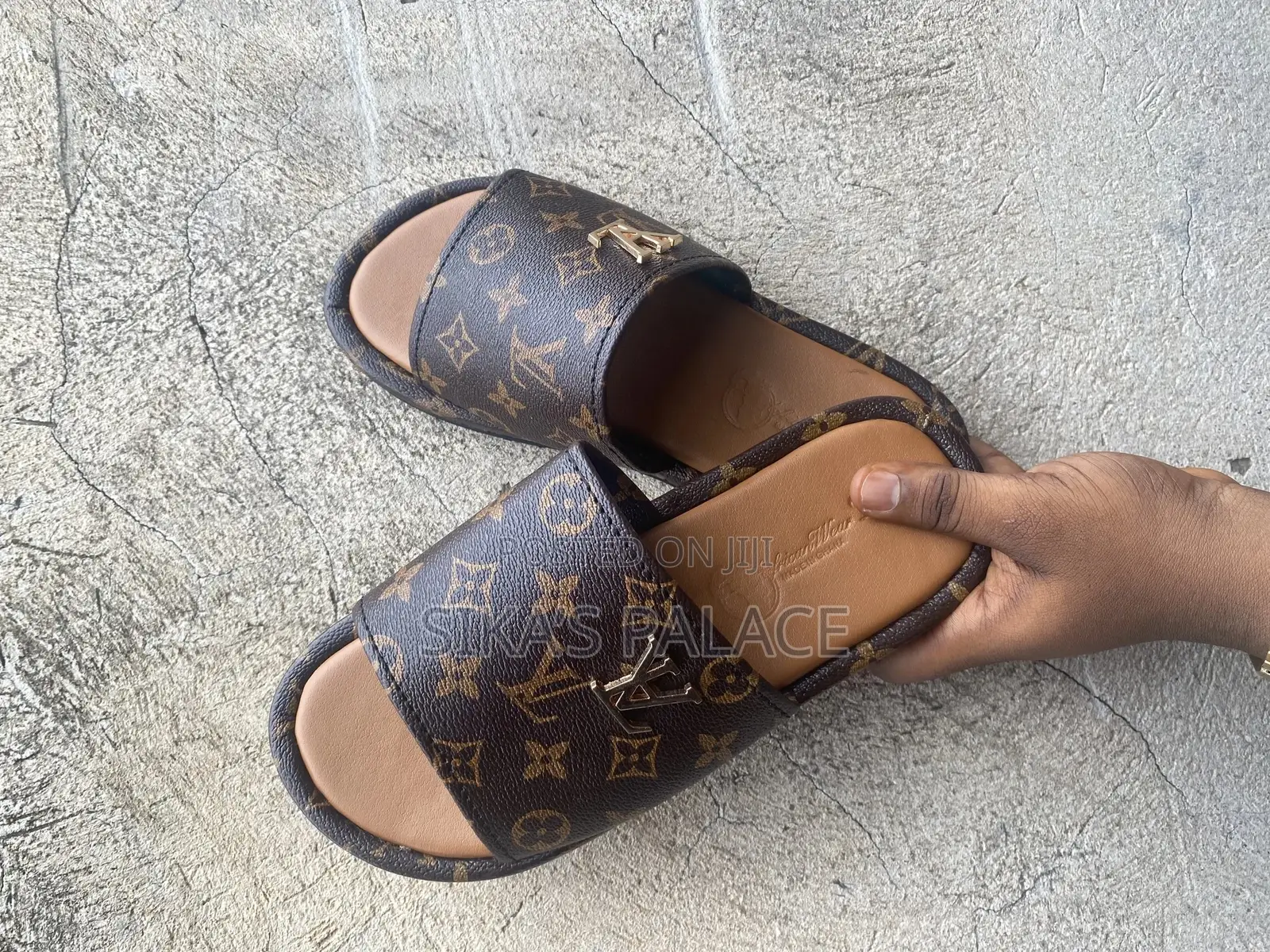 Brown LV Slippers