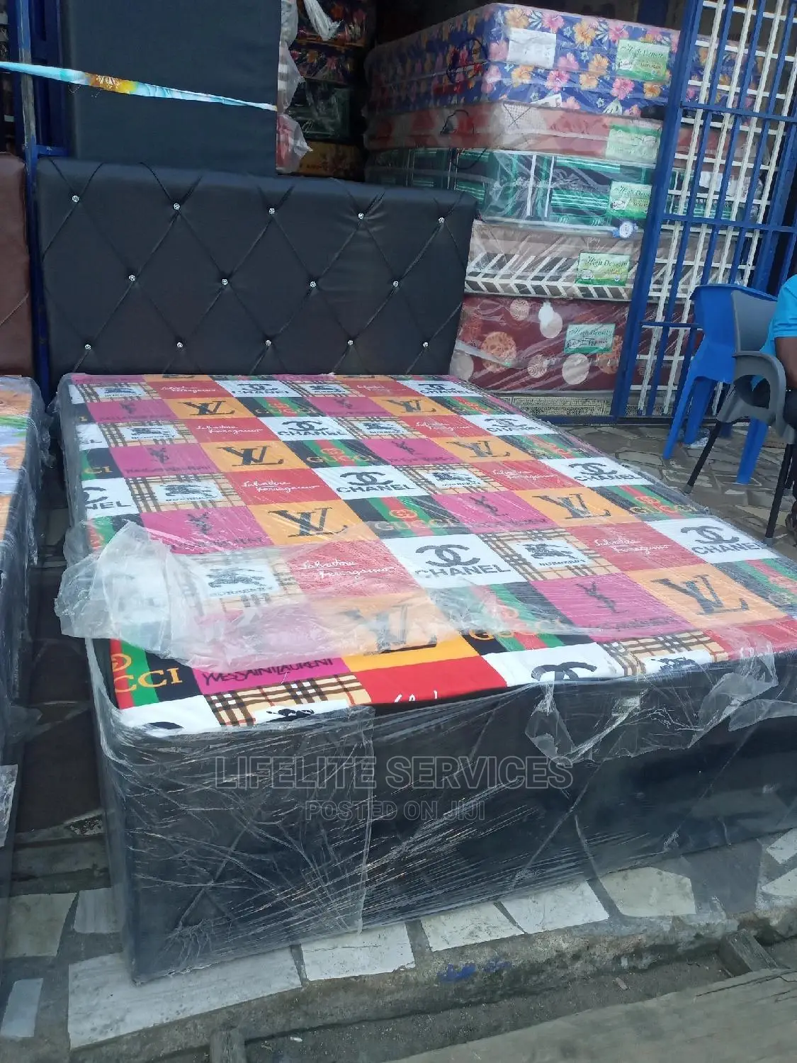 Complete Double Bed #Inbuilt Foam
