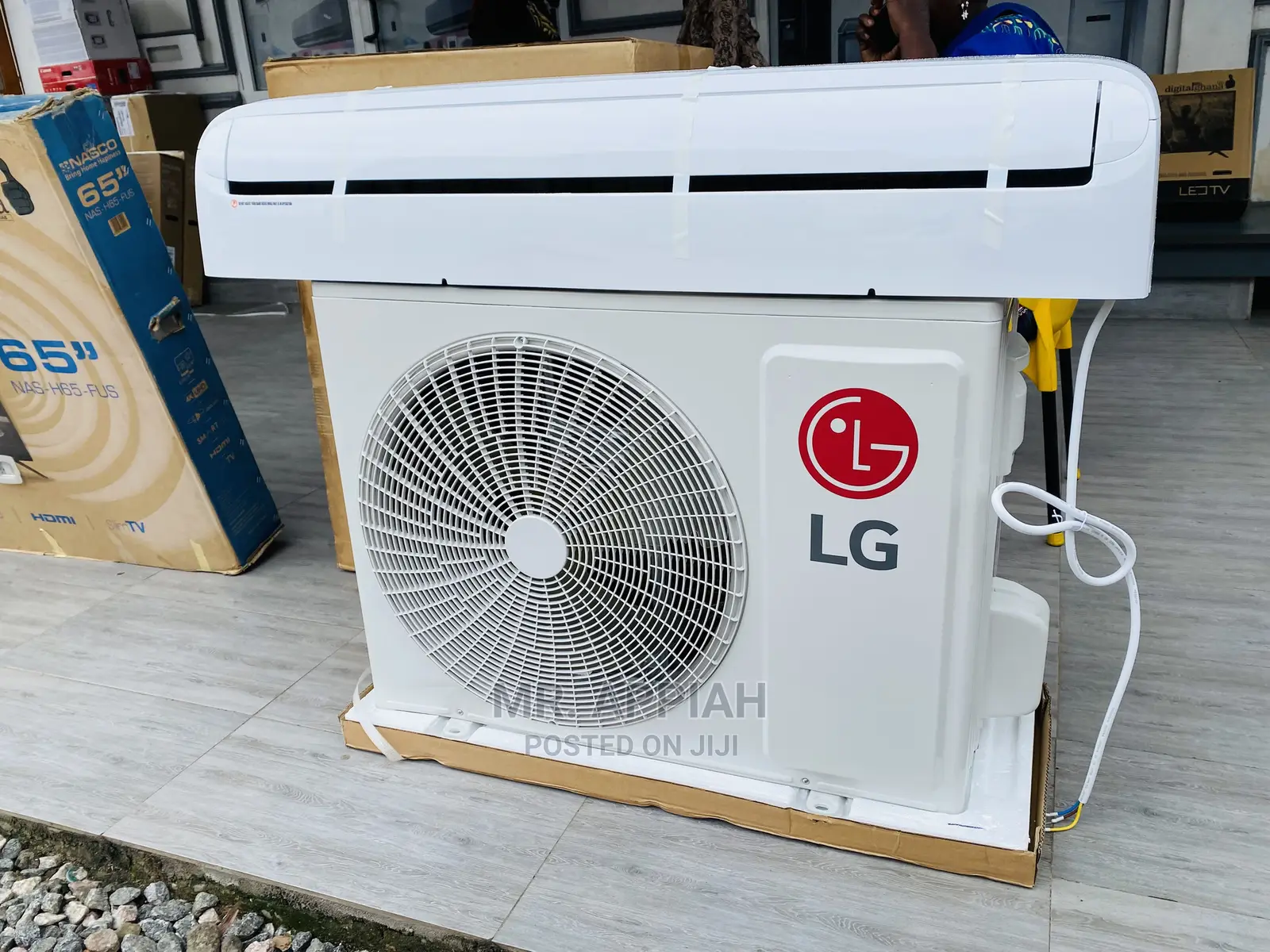 Get a Discount on LG 2.5HP R410 Air Conditioner.