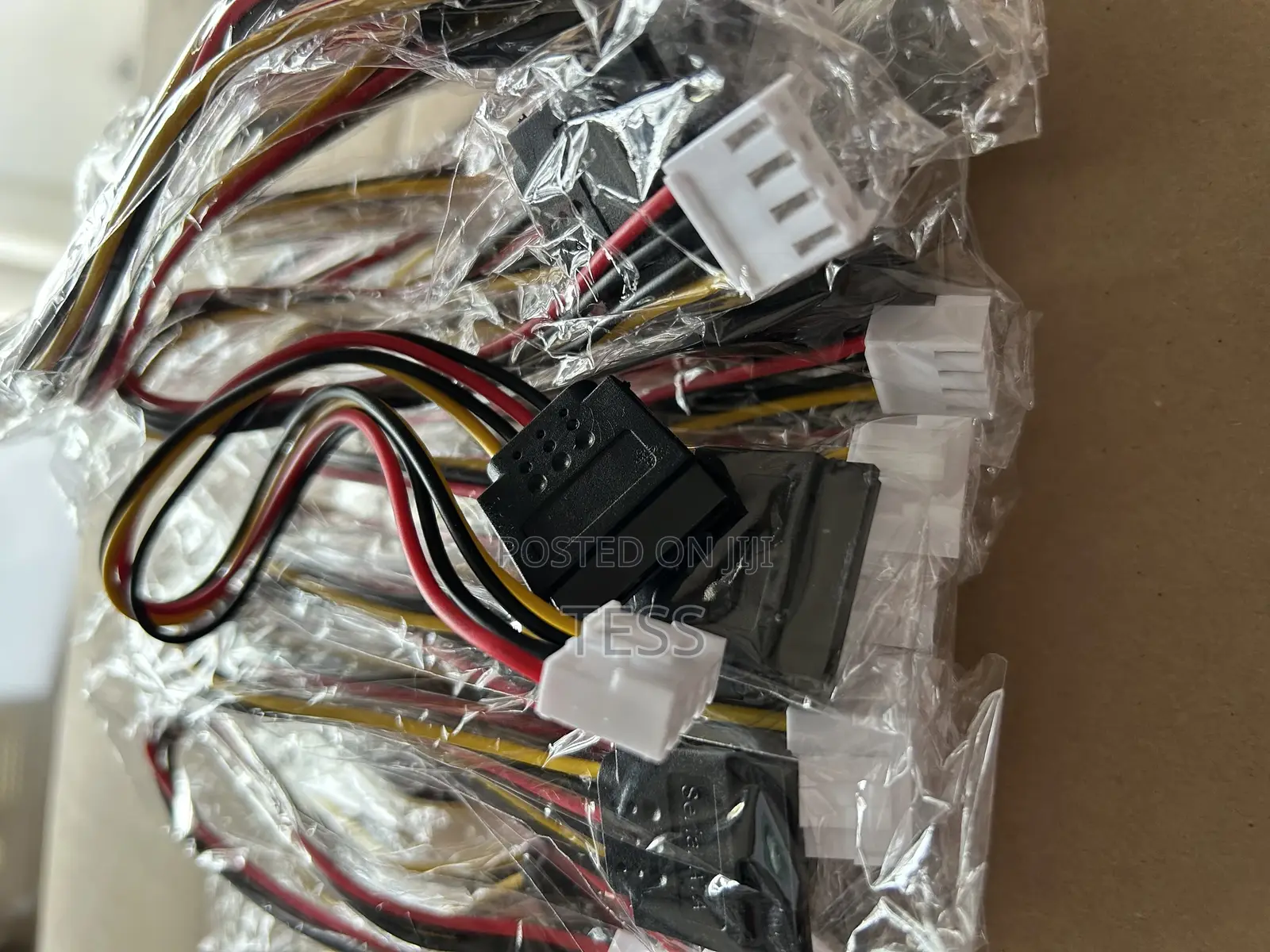 Hikvision DVR Sata Power Cable.