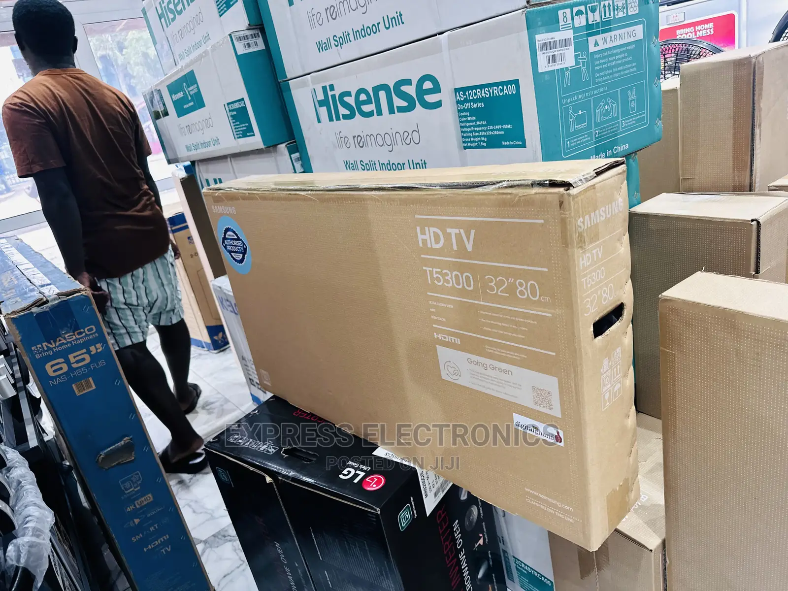 Full HD Revolution Sleek Samsung 32T5300 Smart Tv