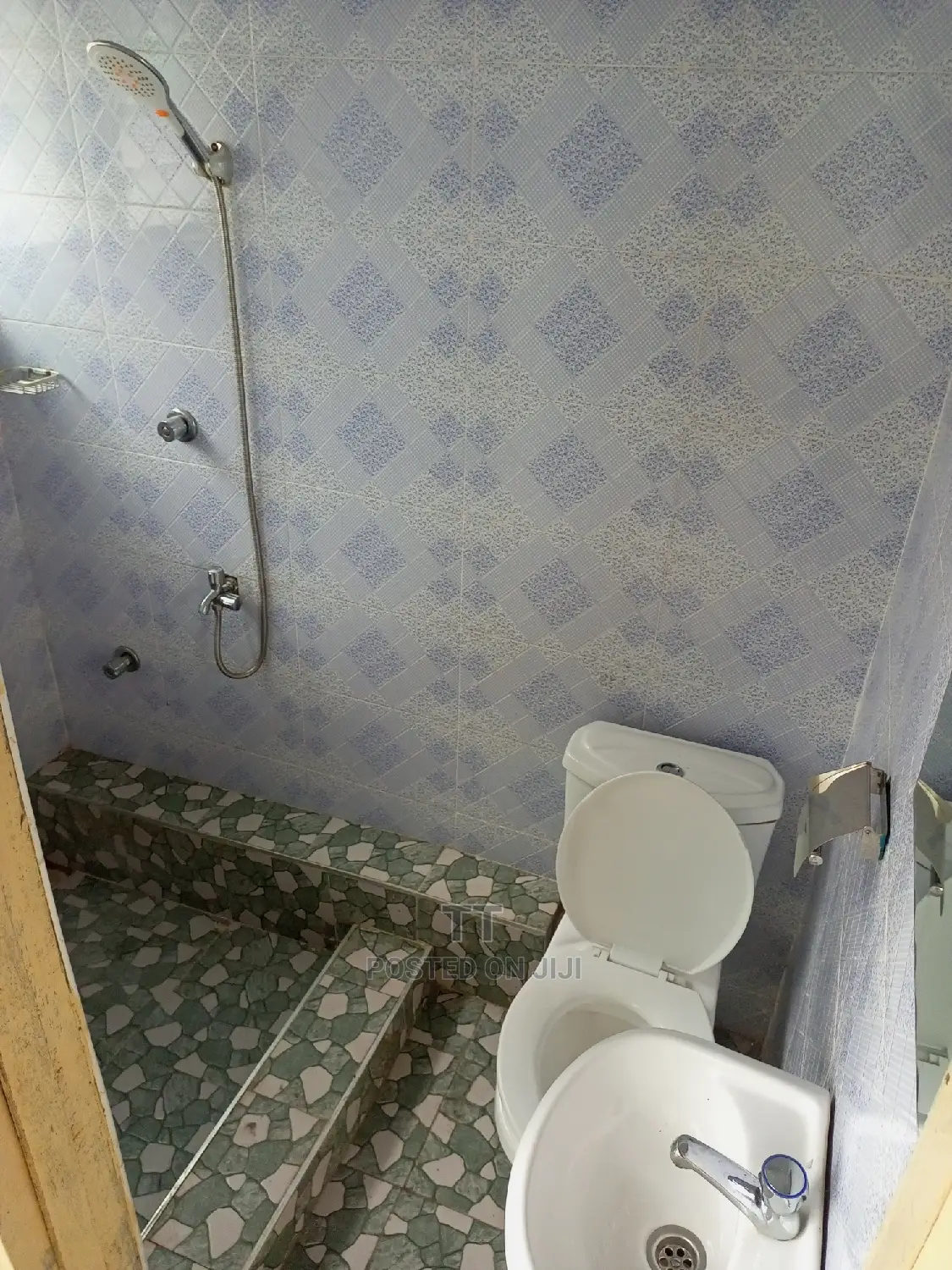 1bdrm Apartment in Teshie Cold Store, Tsui-Bleoo for rent