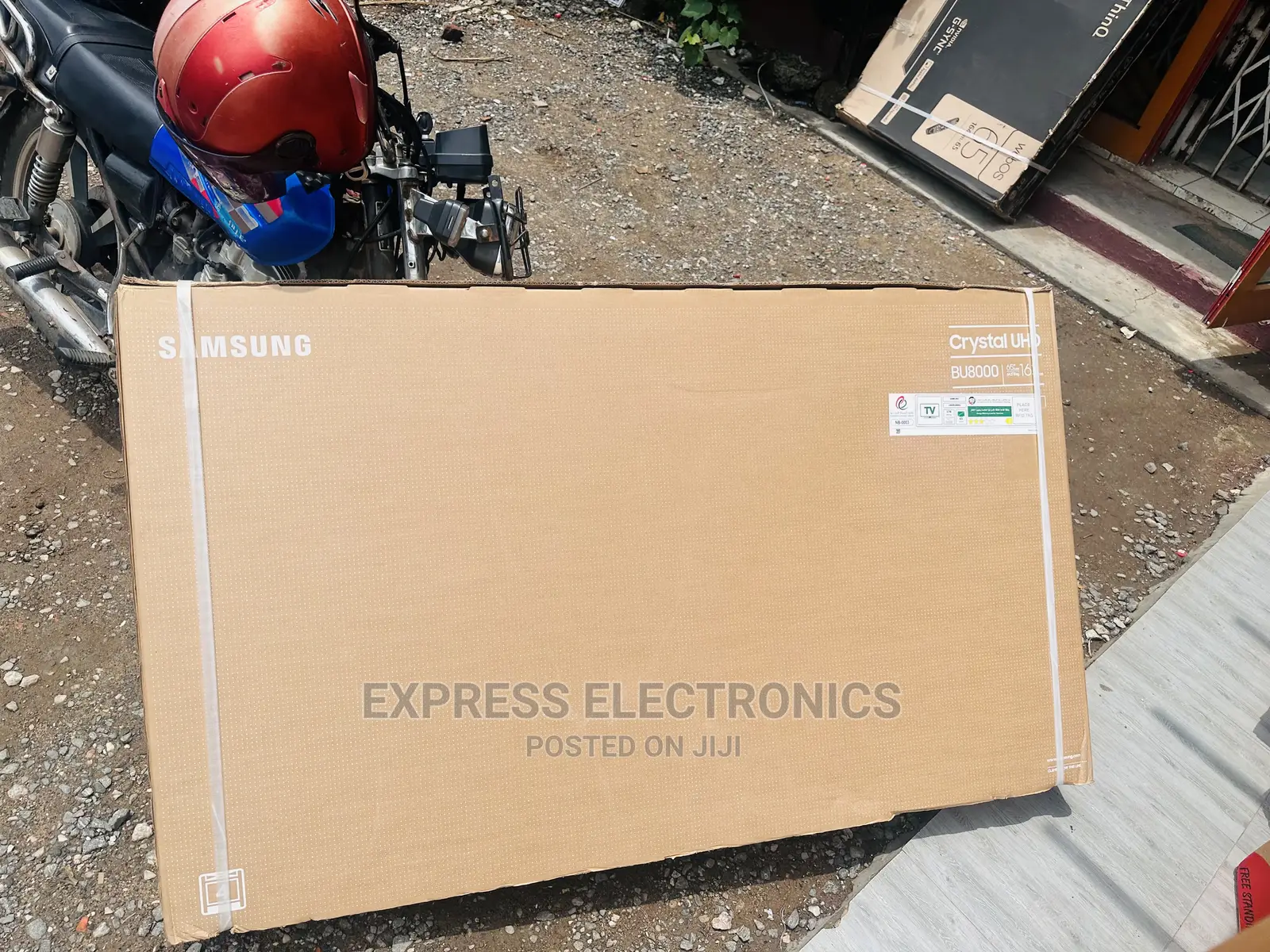 Bu8002 Series 8 2022 Model Samsung UHD Smart 65”Tv