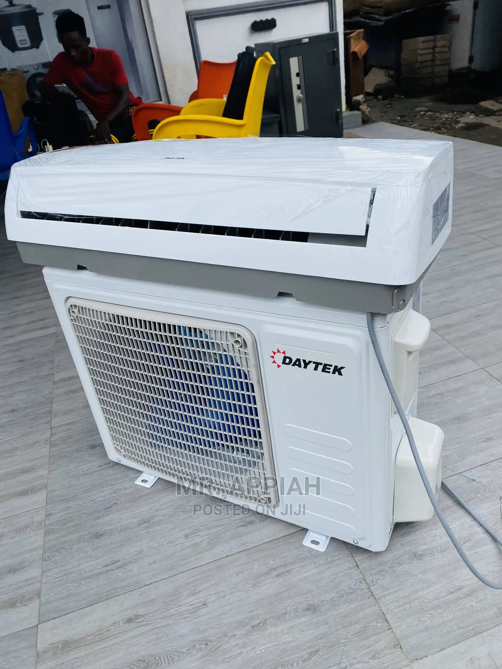 Energy Saving Daytek 1.5hp Air Conditioner 