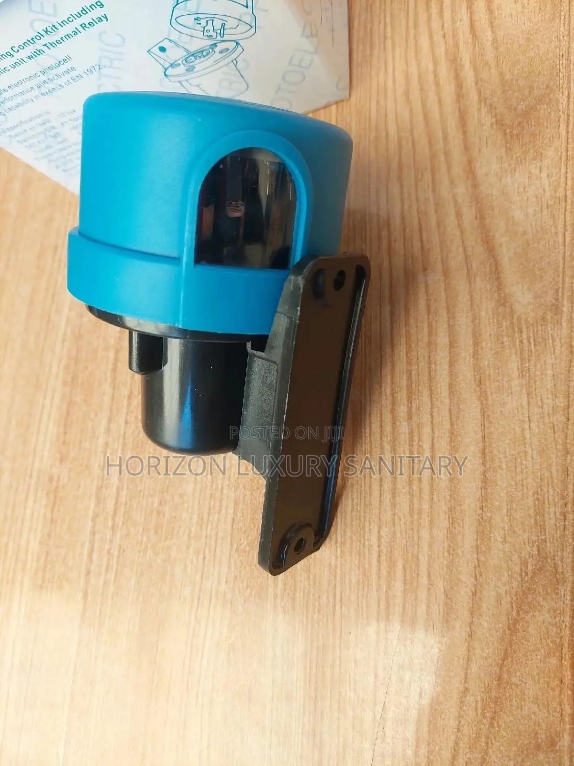 Outdoor Light Control Switch, Dusk to Dawn Sensor Photocell
