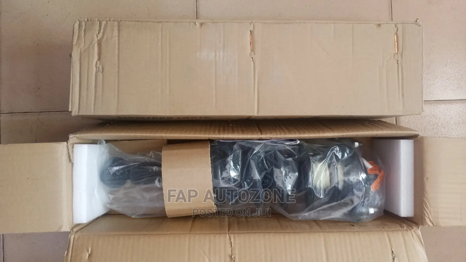 01213. Original Cr-v Complete Strut With Spring From Usa.
