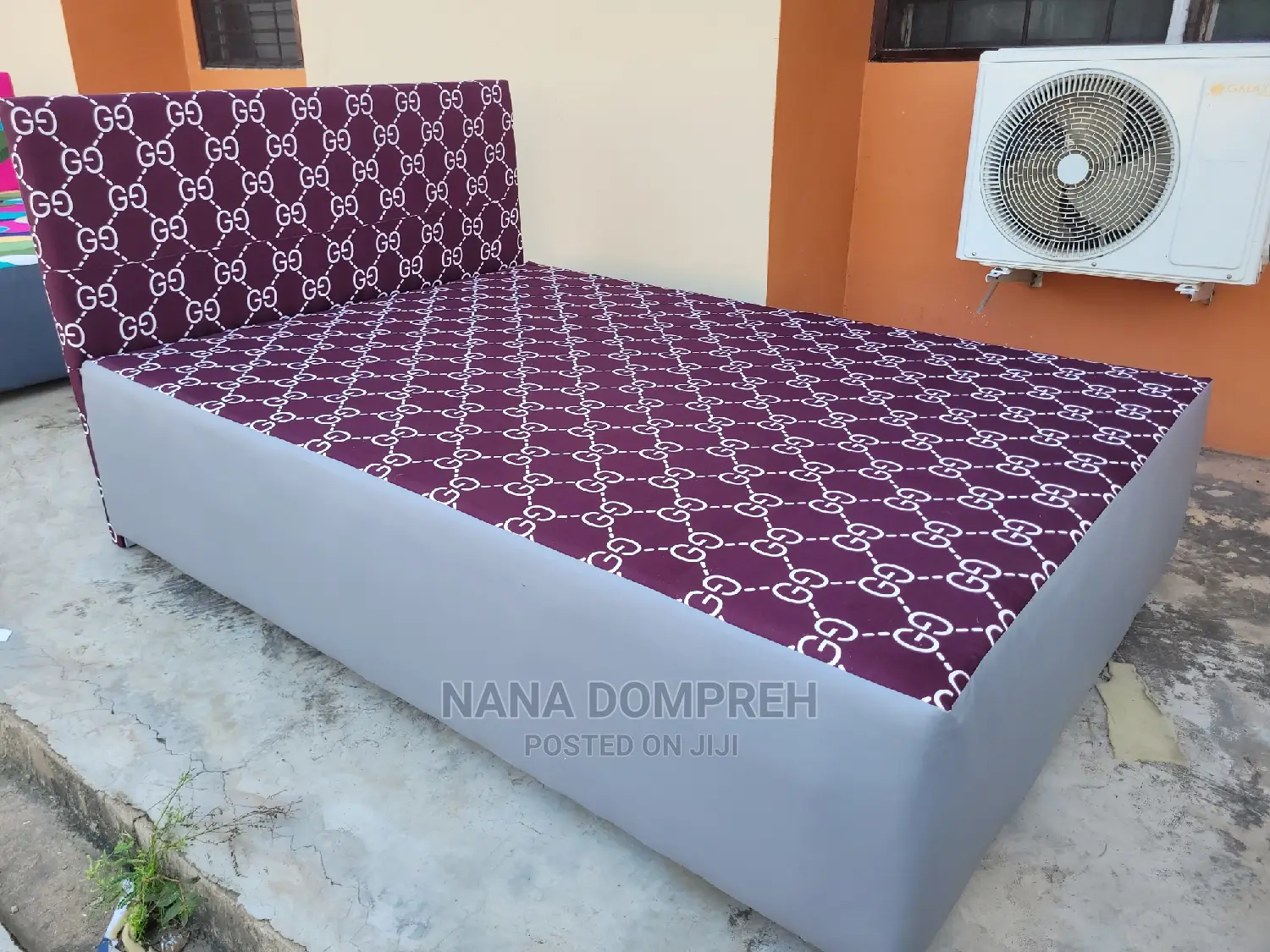 Inbuilt Double Bed