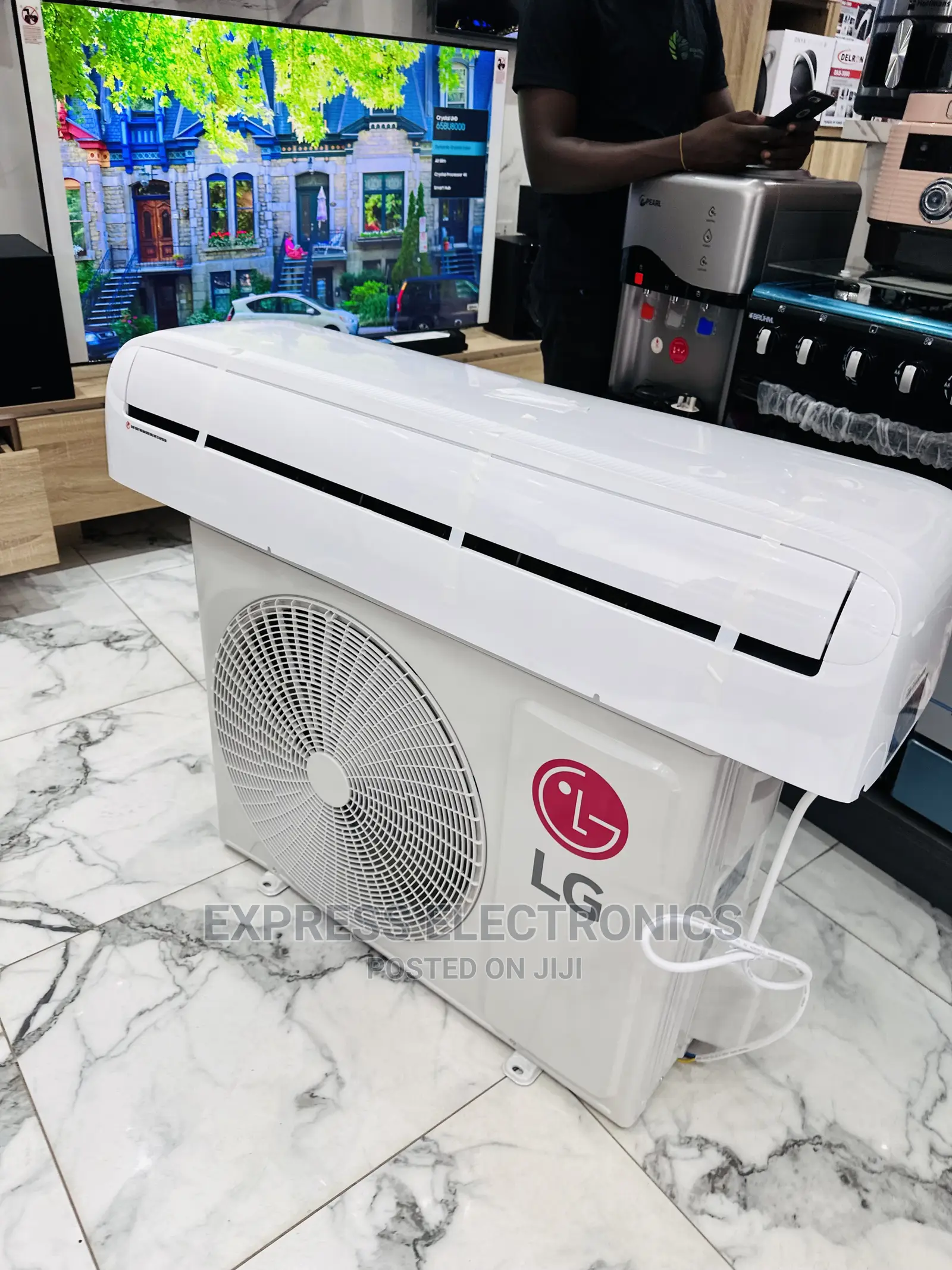 A Year Warranty on LG Split R410 Gas 2.5hp