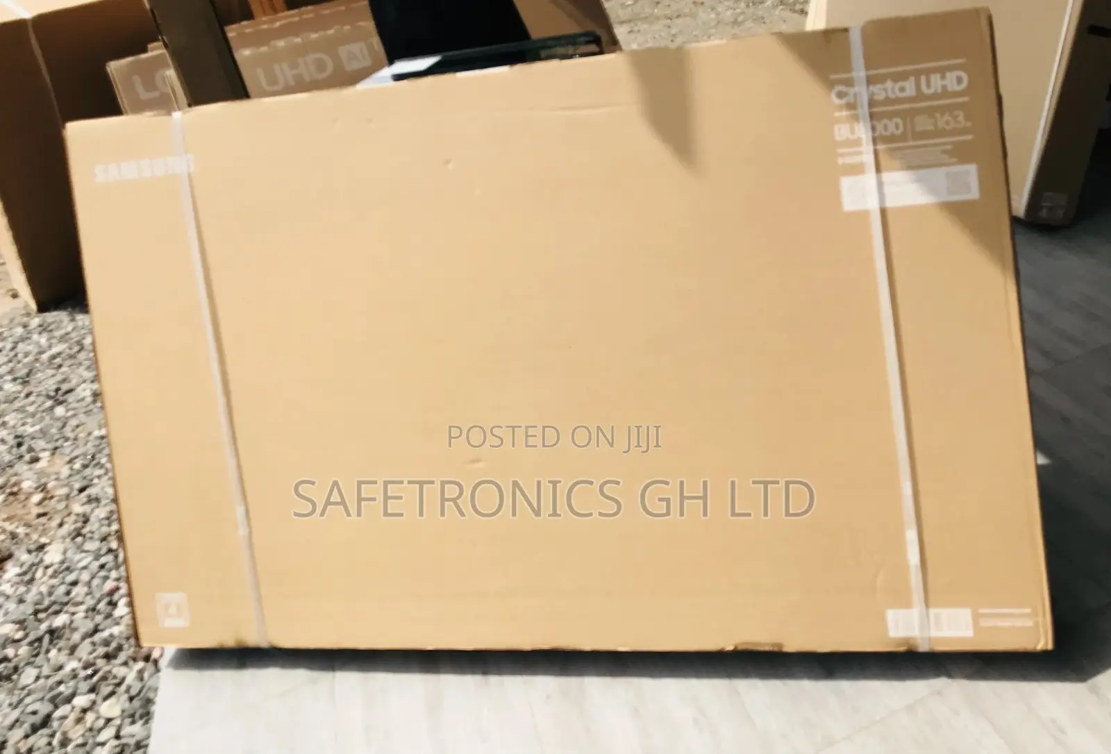 Nice Clear Glossy Samsung BU80 65 Inc Smart Crystal Tv