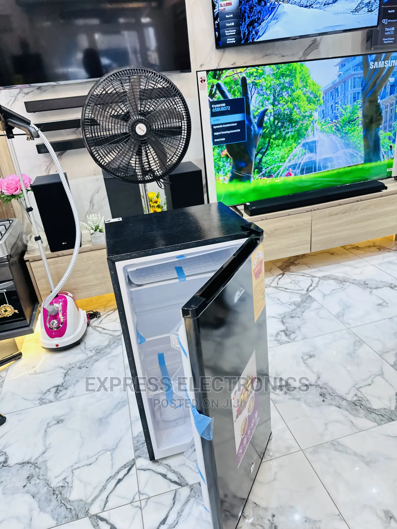 Direct Cooling Skeek Black Rainbow  Table Top Fridge