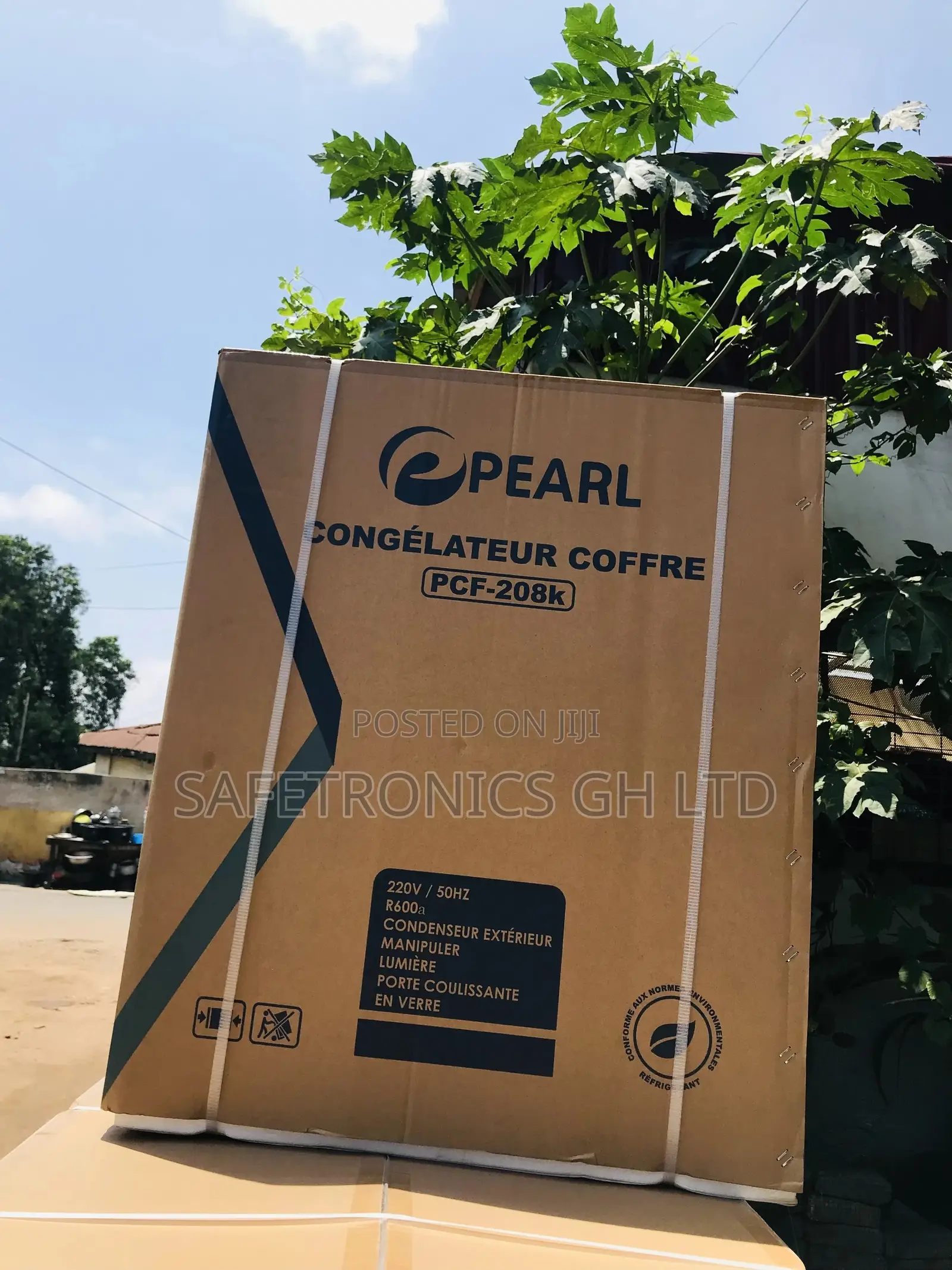 Pearl Singledoor Glass Lid 147L PCF- Chestfreezer
