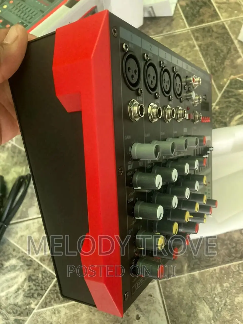 6-Channel Mixing Console (Powered) With MP3 Playback and BT