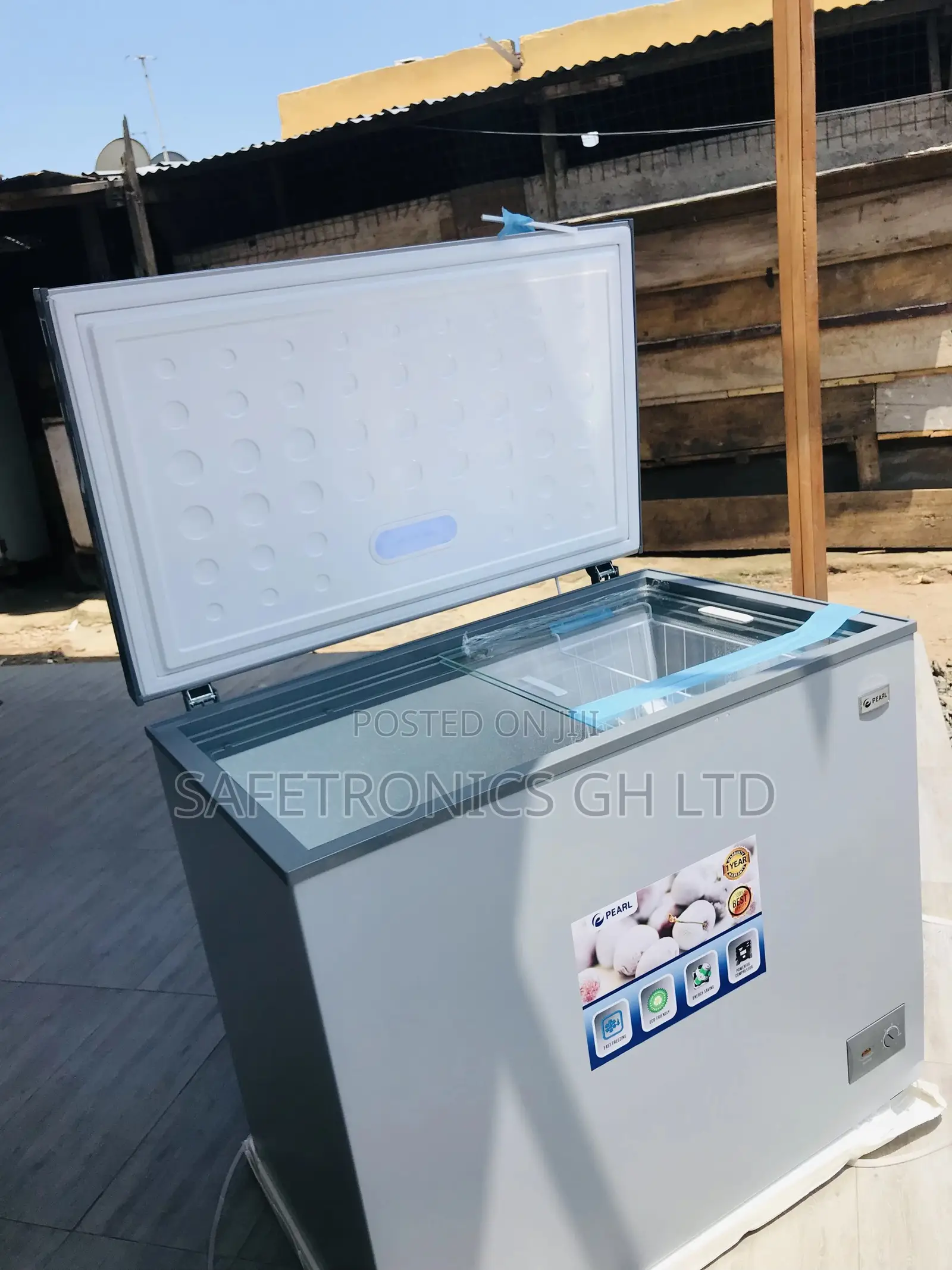 Quality Smart Singledoor 251L PCF-290 Chestfreezer Pearl