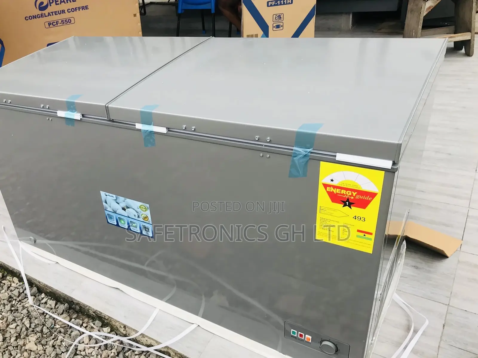 PCF-550 400 Liters Sliver Chestfreezer Pearl Doubledoor