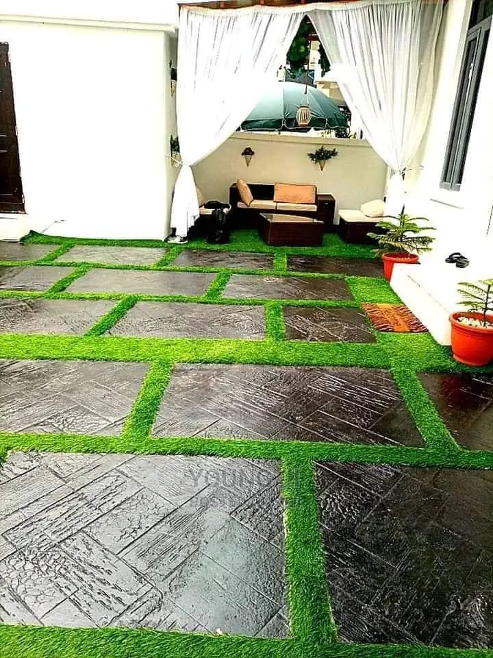 Floor Molding