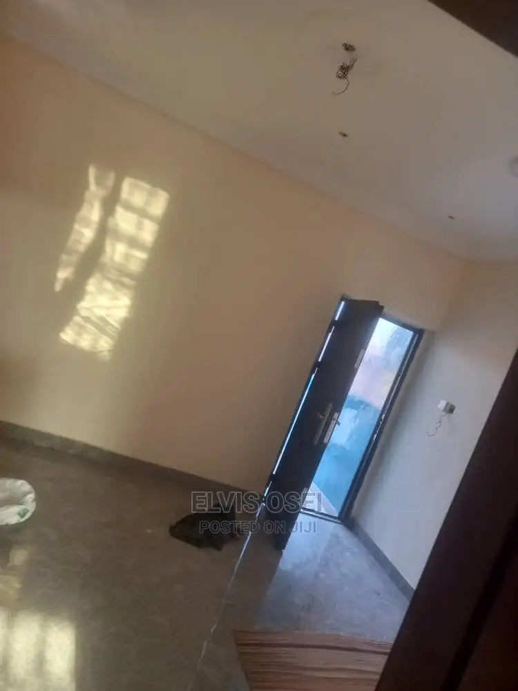 1bdrm Apartment in Oduman Hospital, Ablekuma for rent